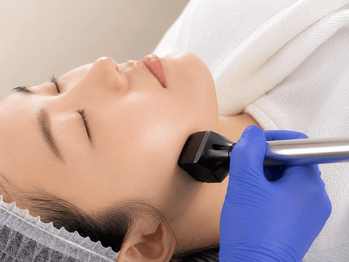 FORMA Skin Tightening and Face Sculpturing